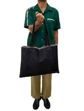 Carica l'immagine nel visualizzatore di Gallery, Borsa tote bag handcrafted in denim raw 13 once by Pelorosso