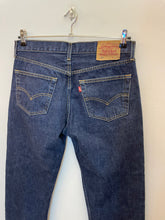 Carica l'immagine nel visualizzatore di Gallery, Jeans Levi's 501 Vintage W34 L36 - Denim Autentico Originale