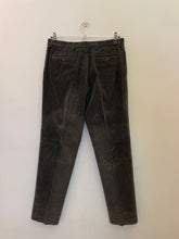 Carica l'immagine nel visualizzatore di Gallery, Completo in velluto a coste vintage Renato Balestra taglia 52