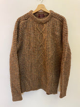 Carica l'immagine nel visualizzatore di Gallery, Maglione Made in Ireland marrone mélangé vintage taglia M