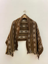 Carica l'immagine nel visualizzatore di Gallery, Mantella scialle Sisley anni 90 vintage