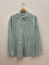 Carica l&#39;immagine nel visualizzatore di Gallery, Camicia Vintage righe bianche e verdi tg. XL
