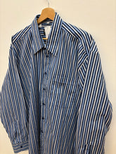 Carica l&#39;immagine nel visualizzatore di Gallery, Camicia Righe vintage blu/bianca/azzurra tg. L
