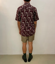 Carica l&#39;immagine nel visualizzatore di Gallery, Camicia Hawaii cotone vintage taglia M
