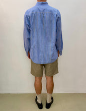 Carica l&#39;immagine nel visualizzatore di Gallery, Camicia a righe botton down vintage taglia L
