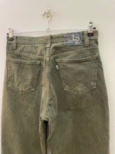 Carica l&#39;immagine nel visualizzatore di Gallery, Levi’s L2 jeans denim baggy loose fit anni 90 vintage taglia 32
