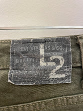 Carica l&#39;immagine nel visualizzatore di Gallery, Levi’s L2 jeans denim baggy loose fit anni 90 vintage taglia 32
