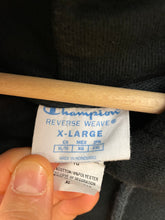 Carica l&#39;immagine nel visualizzatore di Gallery, Felpa hoodie Champion vintage taglia XL
