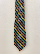 Carica l&#39;immagine nel visualizzatore di Gallery, Cravatta Missoni vintage
