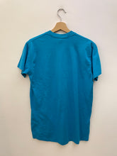 Carica l&#39;immagine nel visualizzatore di Gallery, T-shirt vintage orange beach taglia M
