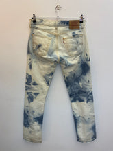 Carica l&#39;immagine nel visualizzatore di Gallery, Jeans Levi’s 505 tie dye vintage taglia 33

