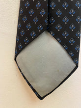 Carica l&#39;immagine nel visualizzatore di Gallery, Cravatta YSL Yves Saint Laurent seta vintage
