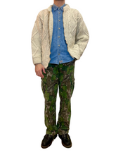 Carica l&#39;immagine nel visualizzatore di Gallery, Maglione con zip handknitted vintage taglia M
