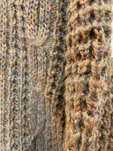 Carica l&#39;immagine nel visualizzatore di Gallery, Maglione Made in Ireland marrone mélangé vintage taglia M
