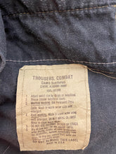Carica l&#39;immagine nel visualizzatore di Gallery, Pantalone cargo Tiger stirpe us army Made in usa vintage taglia L
