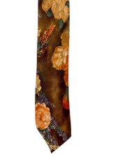 Carica l'immagine nel visualizzatore di Gallery, Cravatta E M A N U E L  U N G A R O in seta vintage

