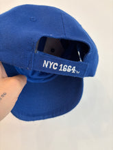 Carica l&#39;immagine nel visualizzatore di Gallery, Cappellino NYC vintage
