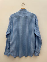 Carica l&#39;immagine nel visualizzatore di Gallery, Camicia fantasia vintage taglia L
