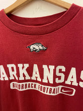 Carica l&#39;immagine nel visualizzatore di Gallery, T shirt Nike Arkansas football vintage taglia M
