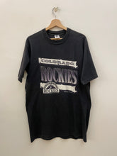 Carica l&#39;immagine nel visualizzatore di Gallery, T shirt Colorado Rockies starter vintage taglia L
