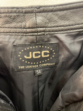 Carica l&#39;immagine nel visualizzatore di Gallery, Pantalone in pelle cinque tasche vintage taglia 54 (ita)
