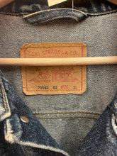 Carica l&#39;immagine nel visualizzatore di Gallery, Giacca di jeans Levi’s vintage taglia XL

