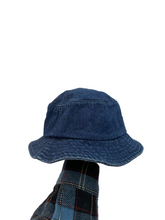 Carica l'immagine nel visualizzatore di Gallery, Cappello bucket pescatore Polo Ralph Lauren deadstock
