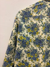 Carica l&#39;immagine nel visualizzatore di Gallery, Camicia Fiori vintage tg. L
