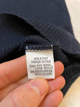 Carica l&#39;immagine nel visualizzatore di Gallery, Maglione dolcevita blu navy vintage taglia M
