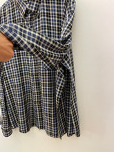 Carica l&#39;immagine nel visualizzatore di Gallery, Camicia a quadri aperta sui lati vintage taglia XL
