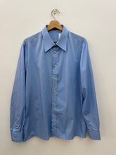 Carica l&#39;immagine nel visualizzatore di Gallery, Camicia azzurra vintage taglia L
