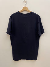 Carica l&#39;immagine nel visualizzatore di Gallery, T shirt college Champion vintage taglia L
