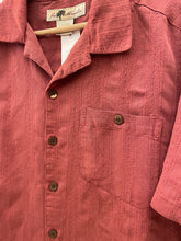 Carica l&#39;immagine nel visualizzatore di Gallery, Camicia Hawaii vintage taglia L
