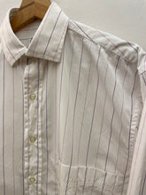 Carica l&#39;immagine nel visualizzatore di Gallery, Camicia a righe vintage taglia M
