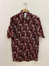 Carica l&#39;immagine nel visualizzatore di Gallery, Camicia Hawaii cotone vintage taglia M
